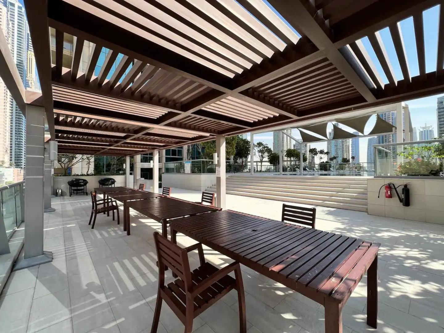 Vacay Lettings - Iris Blue Spectacular Marina View Apartment Dubaj Zewnętrze zdjęcie